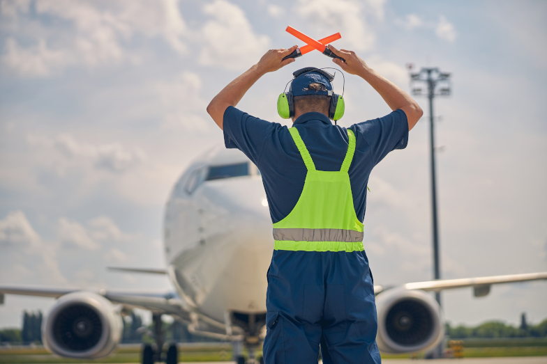 La sicurezza sul lavoro negli aeroporti, tra safety e security